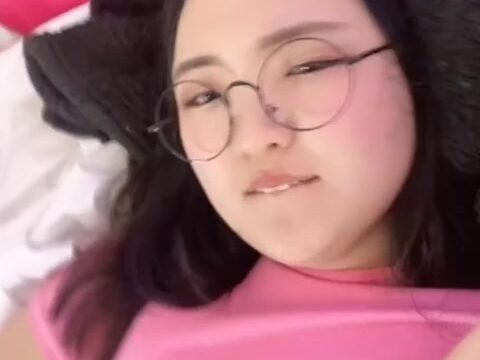 AroomiKim aka Aroomi Kim Video Hot Cream-pie Hardcore Sex Tape