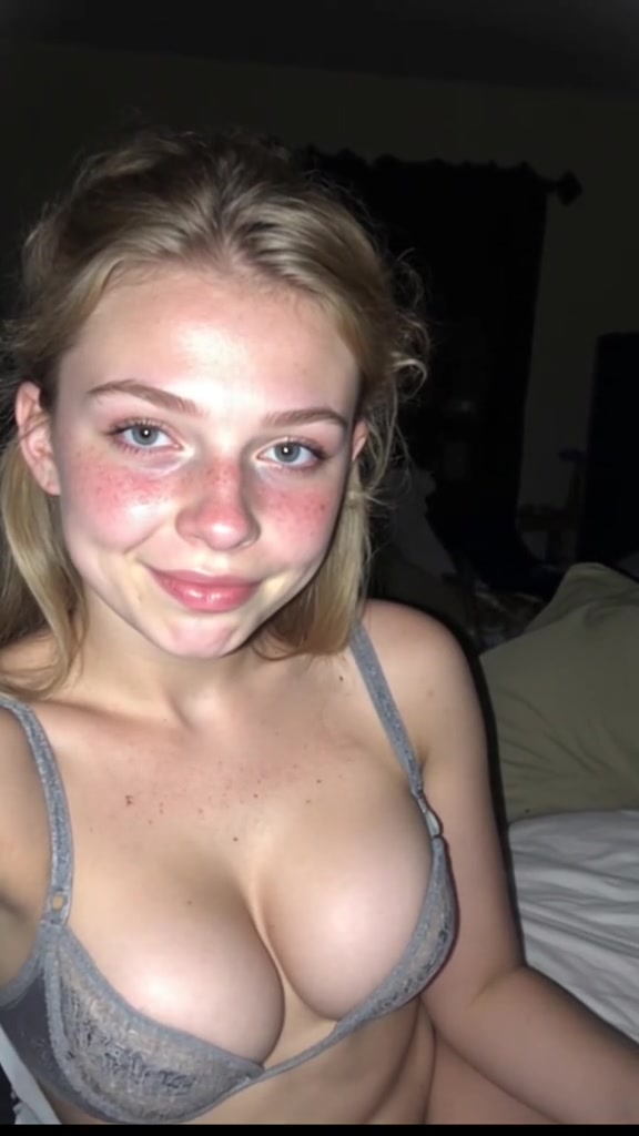 Amibnw aka Emilylaur Onlyfans Lingerie Handbra Sexy Video Nude