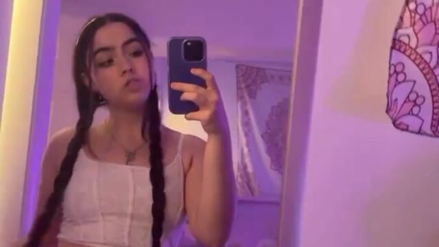 Zoeyisovip Show off Perfect Body – Onlyfans video