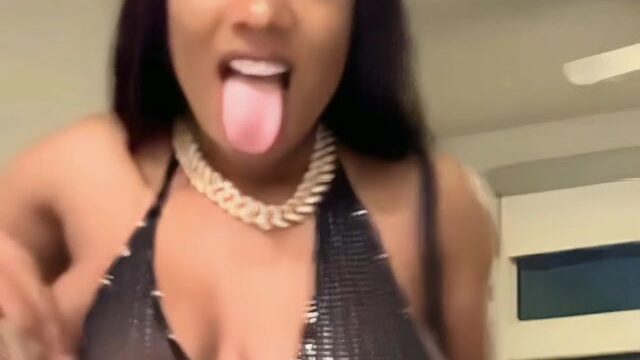Megan Thee Stallion Nude Showing Big Breasts In Livestream Onlyfans Trending
